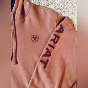 Men’s Large Ariat Hoodie